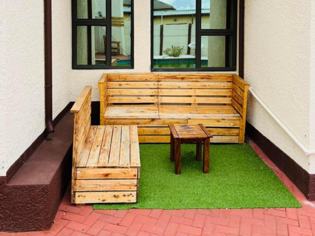Dalarize Guesthouse Windhoek Luaran gambar